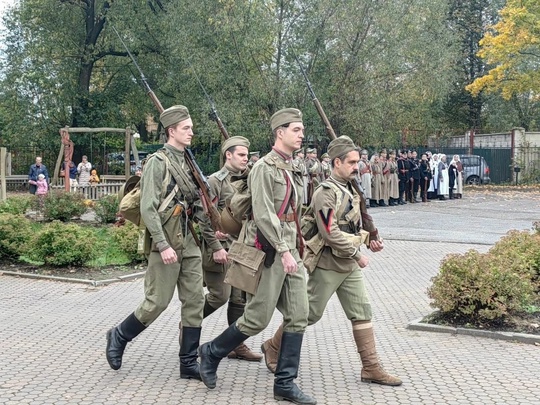 В мемориальном центре «Бутово», расположенном на территории Ленинского округа, почтили память участников..