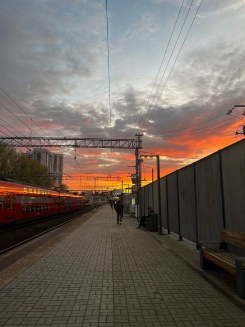 Субботний закат над городом..