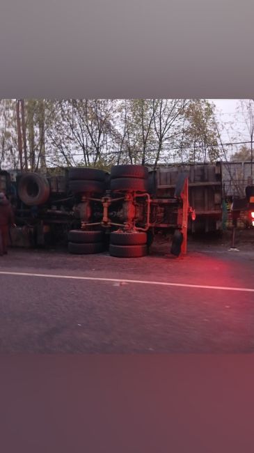 Авария на перекрёстке со стороны ул. Мало-Васильево всё..