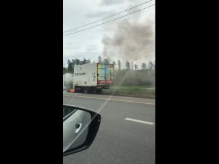 ГОРИТ ГАЗЕЛЬ 🔥
Газель сгорела на Горьковке. В сторону области напротив ВНИИПО. Есть ли пострадавшие —..