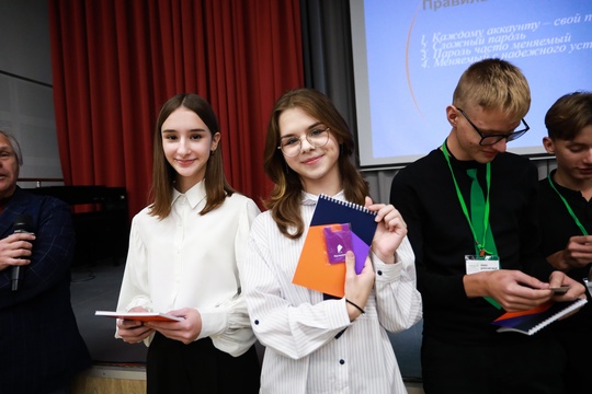 Ростелеком продолжает серию уроков по кибербезопасности в Орехово-Зуевском округе 🤖 
21 октября в..