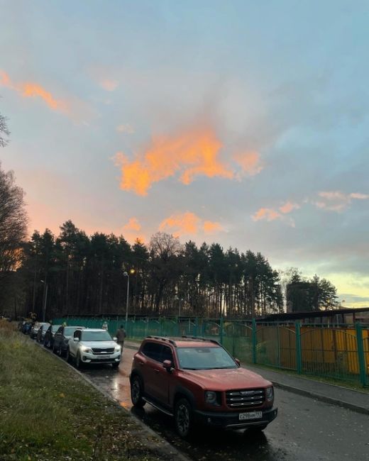 Передача солнечного света по проводам. Энергии хватит всем! 🌞
📸Галина..