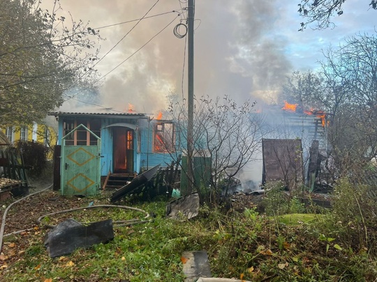 При пожаре в Климовске пострадал один человек  20 октября 2024 г. в 06:38 на пульт ЦППС Подольского..