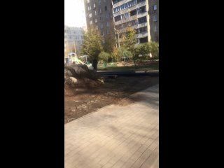 А у нас во дворе... 
Новый детский сад во всей вечерней красе. 
Подольский городской округ, Центральный..