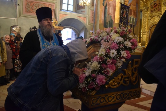 ⚡ Сегодня в Успенский кафедральный собор Коломны прибыла чудотворная Казанская икона Божией Матери. Образ..