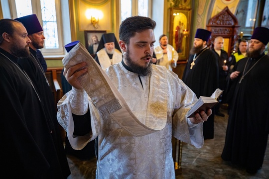 Третье воскресенье ноября —  Всемирный день памяти жертв дорожно-транспортных происшествий. В преддверии..