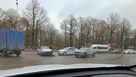 Одно из самых «любимых» мест для слетов автомобилистов в Одинцово – перекресток Красногорского шоссе и..