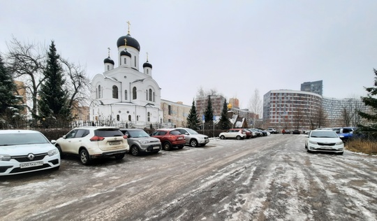 Сегодня у Храма Рождества Христова, Введенского храма и на Кешиной..