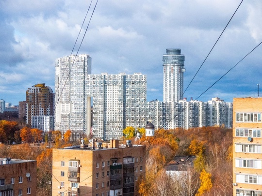 Поздняя осень в Химках 🍂  Фото - ShiroKopeyka..