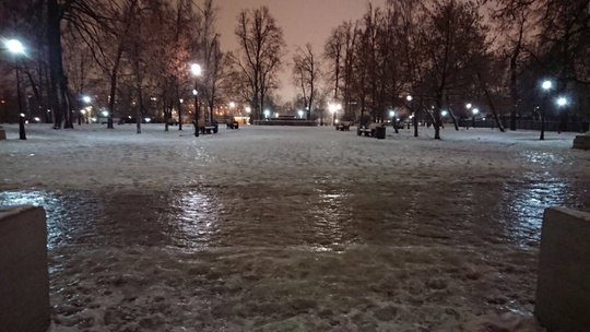 Ставший традиционным каток в Юсуповском сквере снова ждёт жителей и гостей..