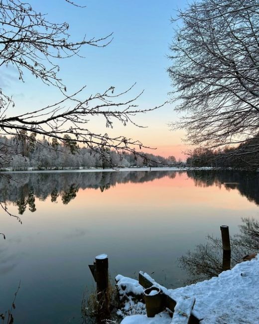 Зимние картины ноября!❄ 
📍Булганинское Озеро 
📸 Марина..