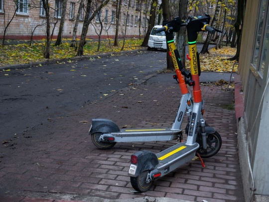 В Химках потеплело и можно вновь арендовать самокаты 🛴  Возможность аренды приостанавливали из-за..