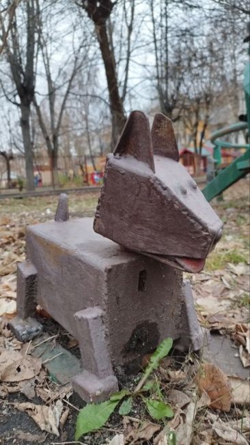 ❤ Артхаусное народное искусство Серпухова  Пройдя полсотни метров от Администрации Серпухова можно..