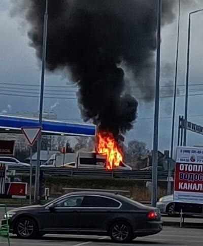 Вчера, Пушкино Глобус, горела..