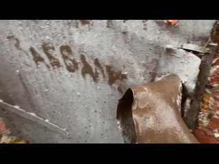 От подписчика:  ООО «ДГБ» врёт, что двери в подвалы закрыты и там никто не живёт. Сегодня жильцы сами пошли..