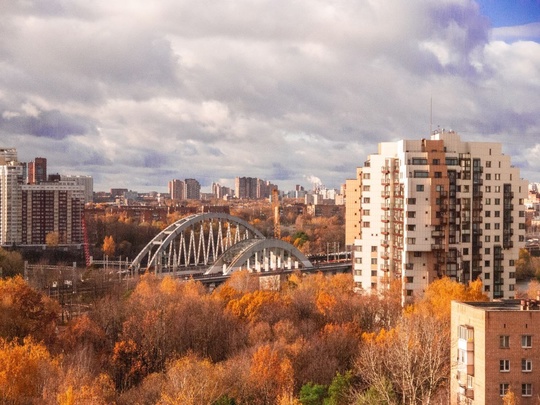 Поздняя осень в Химках 🍂  Фото - ShiroKopeyka..