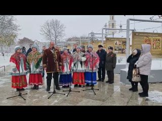 ⚡ В День народного единства и праздник Казанской иконы Божьей Матери в сквере имени В.И. Ленина состоялось..