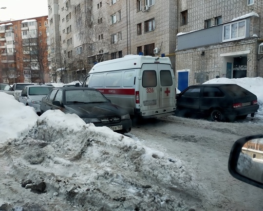 СКОРАЯ В ЗАПАДНЕ 🚑
Представьте себе ситуацию: кто-то нуждается в экстренной помощи, а врачи просто не могут..