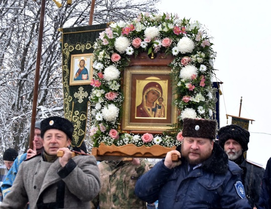 ⚡ В День народного единства и праздник Казанской иконы Божией Матери на Соборной площади в Коломне..