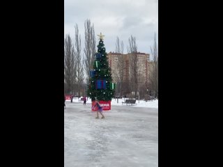 Сегодня в парке победы❄️⛸️  Выступили лучшие фигуристки СШ «Спартак-Орехово»
Свиридонова Милана
Смыгина..