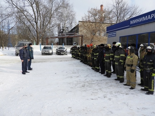 👏 Поздравляем отважных, мужественных и благородных людей с Днём..