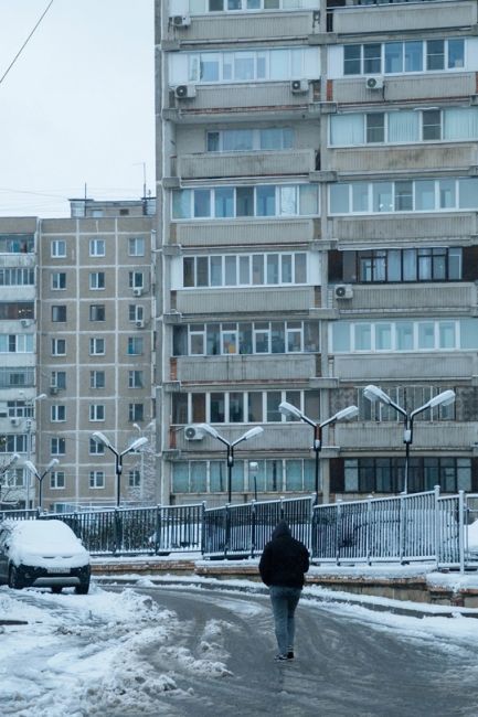 Зима все же пришла в город🥶 
Фото..