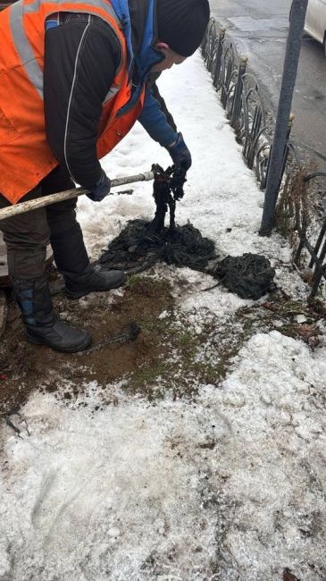 Обращаемся ко всем жителям нашего славного города!  Пожалуйста прекратите смывать памперсы, салфетки и..