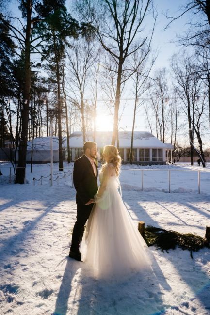 🎁Забирайте новогодние подарки от Усадьбы "Лесной берег"  💍В Усадьбе"Лесной берег" [club120039097|@houseforwedding_ru]..