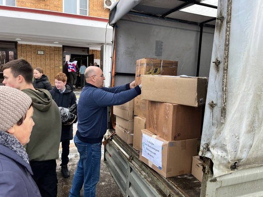 Партию новогодних фронтовых посылок подготовили озерские пенсионеры  Большую партию фронтовых посылок к..