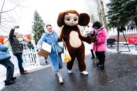 📝 🎅 Письма Деду Морозу от коломенских детей отправились в Великий Устюг  В парке Мира города Мытищи..