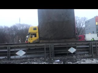 НА ГОРЬКОВКЕ ГРУЗОВИЧОК ОПРОКИНУЛО 😨
Авария на шоссе Энтузиастов, напротив..