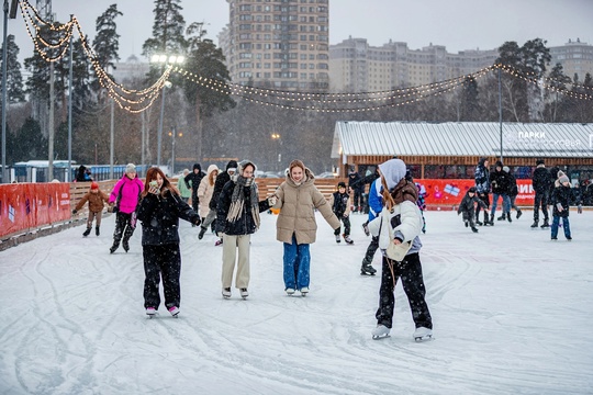 КАТОК 🥳❄⛸
Алексей Гречушников  город..