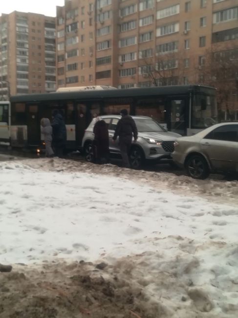 ЭКСКУРСИЯ ПО ГОРОДУ 😱
Экскурсия по улице Свердлова для администрации Балашихи и коммунальных служб.
Что вы..