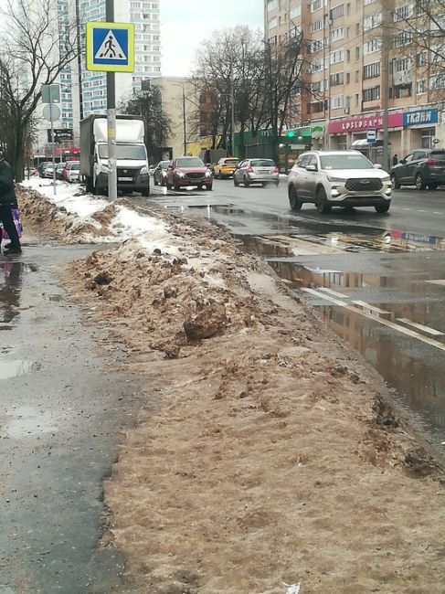 ЭКСКУРСИЯ ПО ГОРОДУ 😱
Экскурсия по улице Свердлова для администрации Балашихи и коммунальных служб.
Что вы..