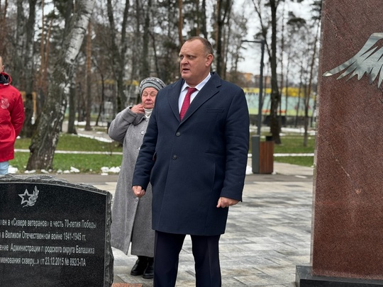 День Неизвестного Солдата 
🪖Активисты Волонтерской роты Боевого Братства г.о. Балашиха и учащиеся школ,..