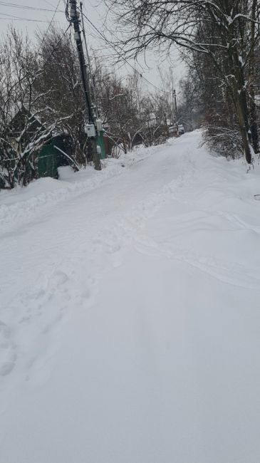 Пришли, почистили, пофоткали, а дальше сами жильцы должны чистить или тут не ходит никто..