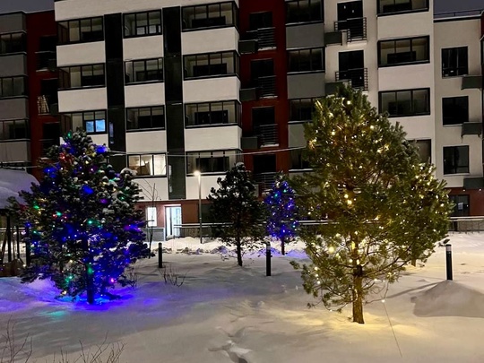 Новогоднее настроение в новом жилом комплексе близ Перхушково..