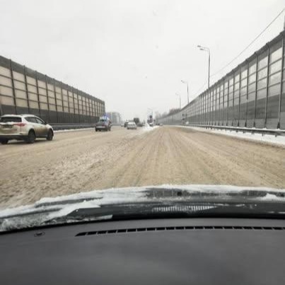 СНЕГУ НАВАЛИЛО 🤗
Надежда Токунова:
Выложите, пожалуйста! Горьковка сегодня утром 🫠
В Москве транспорт..