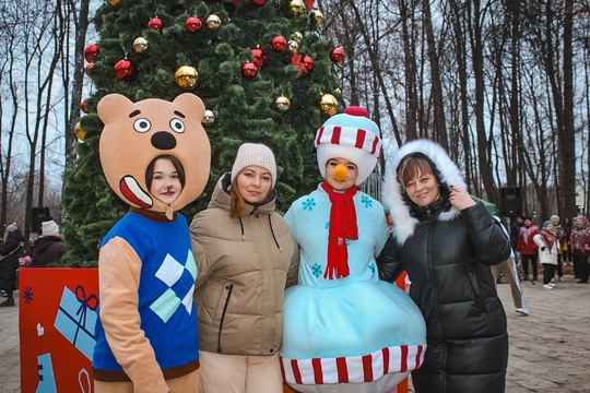 🎅 «Почта Деда Мороза» заработала в парках и скверах Коломны и Озер 
🎄 Весело и активно отметили первый..