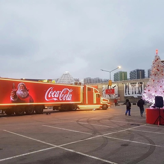 Архивный привет из 2019-го! Сейчас такое даже представить невозможно, а тогда на новогодних праздниках на..