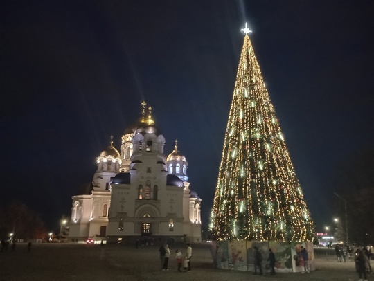 Царь-снеговик в Подрезково..