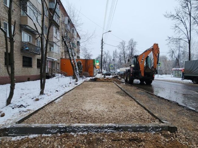 На западной стороне Пушкино была построена площадка для автотранспорта.  Фото: Ольга Шеметова 
Автор: Максим..