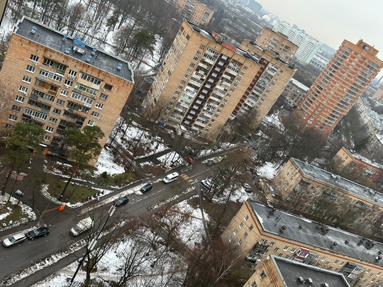 Настоящей зимы не будет в этом году, заявил ведущий специалист центра погоды «Фобос» 😭  Температура воздуха..