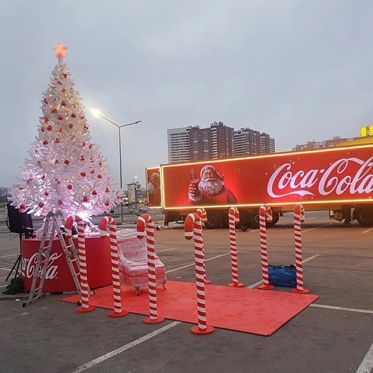 Архивный привет из 2019-го! Сейчас такое даже представить невозможно, а тогда на новогодних праздниках на..