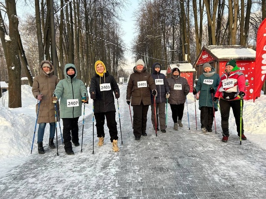 В наших парках проходят бесплатные тренировки по скандинавской ходьбе 🏃‍♂ 
Скандинавская ходьба —..