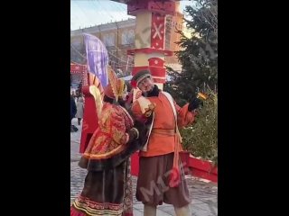 На Манежной площади уже начались масленичные..