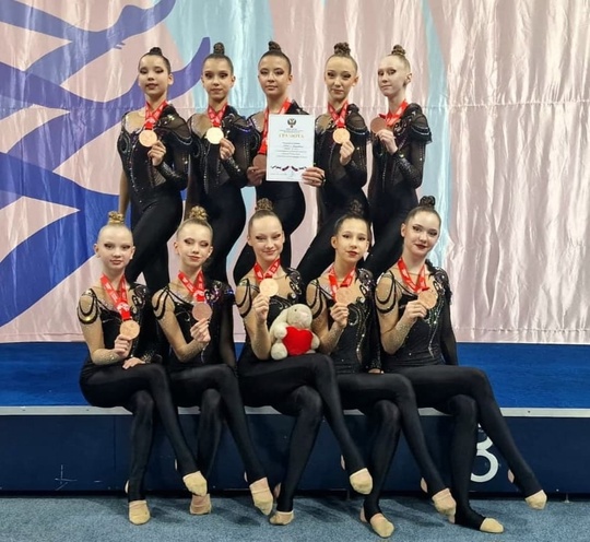 Спортивная школа «Раменское»
Наши гимнастки на пьедестале соревнований «Надежды Подмосковья»!
🥇Команда..