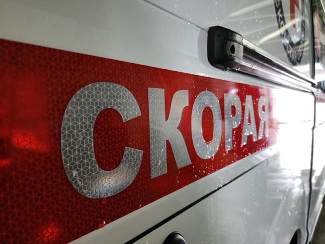 Два человека оказались в больнице после утреннего пожара в Пушкино.  Пожар в двухэтажном частном доме в..