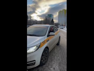 🚖Жительница Голубого столкнулась с водителем такси, который вёл себя "неподобающе"  Что произошло до этого..
