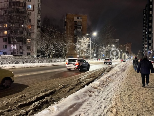 Платные парковки могут появиться в ближайшем будущем на Одинцовских улицах  Об этом заявили региональные и..